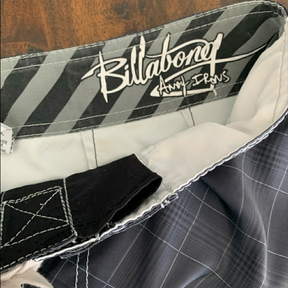 Billabong Black Board Shorts - Picture 4 of 10